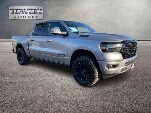 2020 RAM 1500 Big Horn Crew Cab 4x4 57 Box