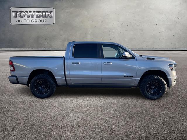 2020 RAM 1500 Big Horn Crew Cab 4x4 57 Box