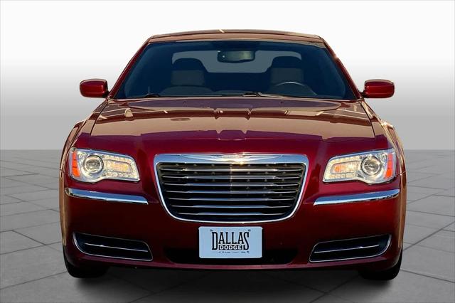 2012 Chrysler 300 TOUR