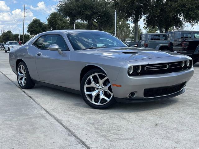 2016 Dodge Challenger SXT Plus