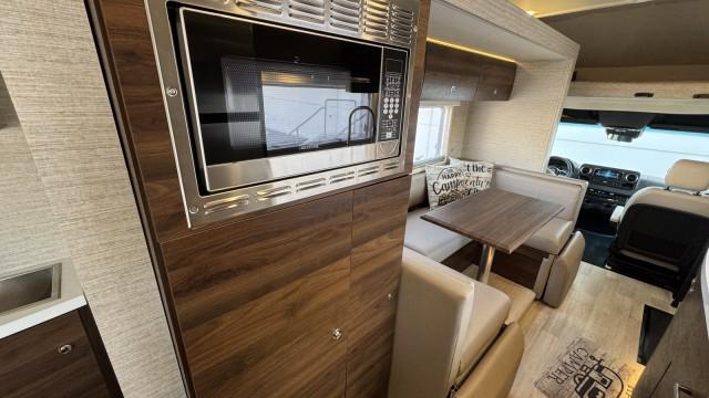 2023 Mercedes-Benz Sprinter 3500XD Chassis Standard Roof V6