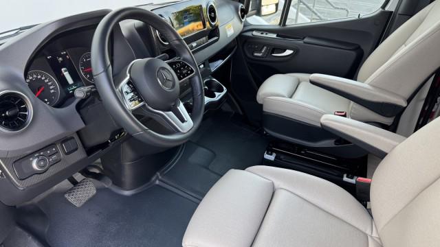 2023 Mercedes-Benz Sprinter 3500XD Chassis Standard Roof V6