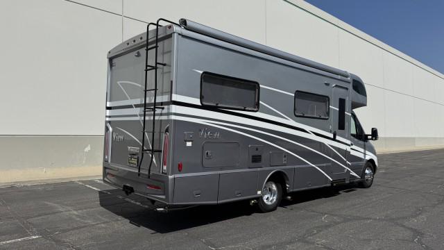 2023 Mercedes-Benz Sprinter 3500XD Chassis Standard Roof V6