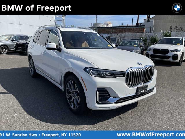 2022 BMW X7