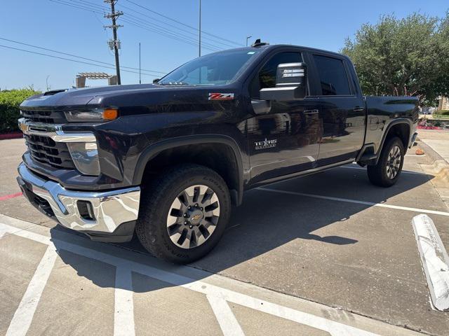 2024 Chevrolet Silverado 2500HD 4WD Crew Cab Standard Bed LT