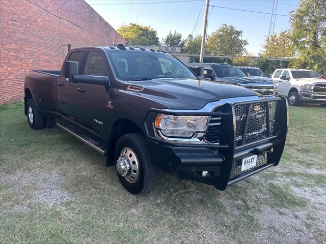 2022 RAM 3500 Big Horn Crew Cab 4x4 8 Box