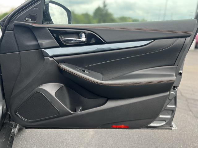 2023 Nissan Maxima SR Xtronic CVT