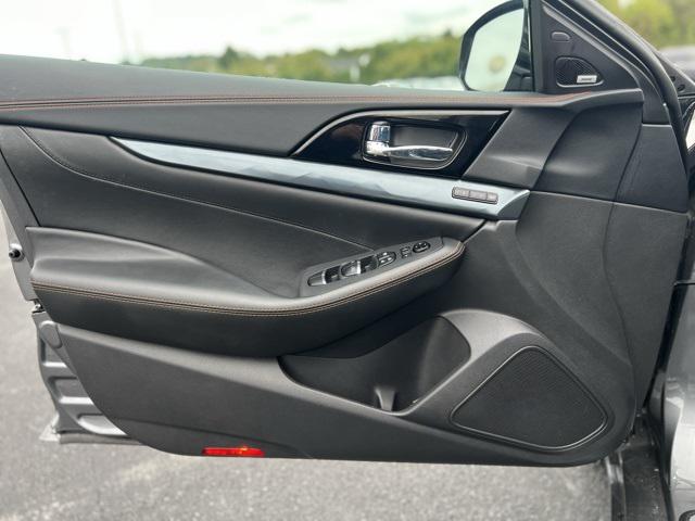 2023 Nissan Maxima SR Xtronic CVT