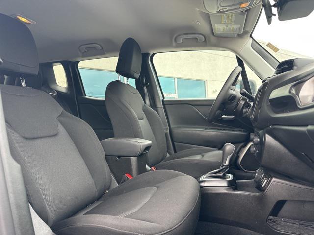 2023 Jeep Renegade Latitude 4x4