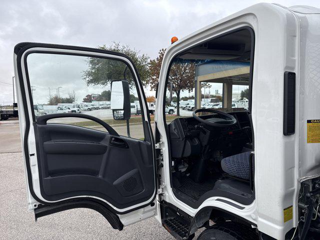 2025 Chevrolet 5500 176" Wheelbase
