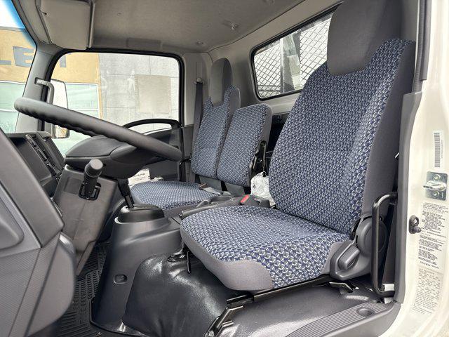 2025 Chevrolet 5500 176" Wheelbase