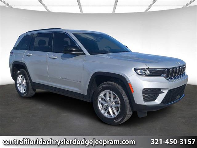 2025 Jeep Grand Cherokee GRAND CHEROKEE LAREDO X 4X2