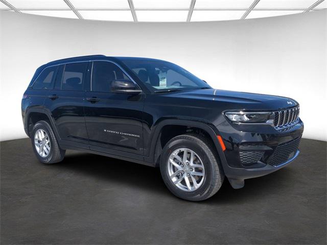 2025 Jeep Grand Cherokee GRAND CHEROKEE LAREDO X 4X2