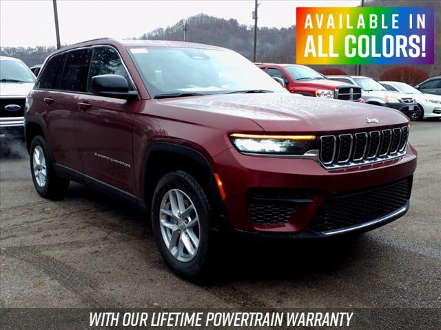 2025 Jeep Grand Cherokee GRAND CHEROKEE LAREDO X 4X4