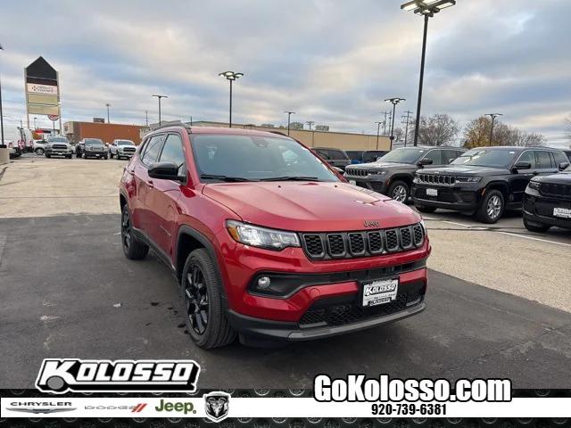 2025 Jeep Compass COMPASS LATITUDE 4X4