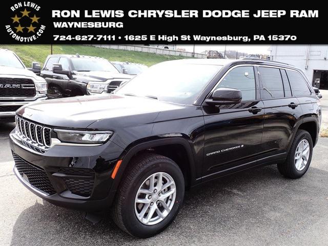 2025 Jeep Grand Cherokee GRAND CHEROKEE LAREDO X 4X4