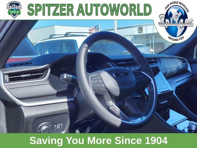 2025 Jeep Grand Cherokee GRAND CHEROKEE ALTITUDE 4X2