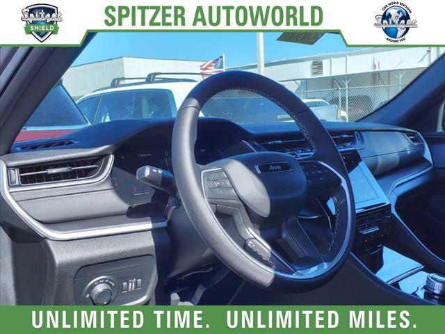 2025 Jeep Grand Cherokee GRAND CHEROKEE ALTITUDE 4X2