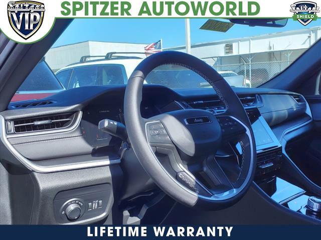 2025 Jeep Grand Cherokee GRAND CHEROKEE ALTITUDE 4X2 2025 Jeep Grand Cherokee GRAND CHEROKEE ALTITUDE 4X2