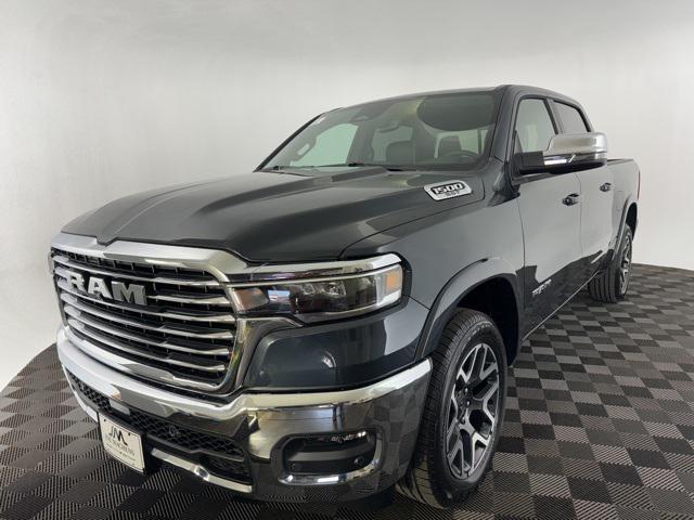 2025 RAM Ram 1500 RAM 1500 LARAMIE CREW CAB 4X4 57 BOX