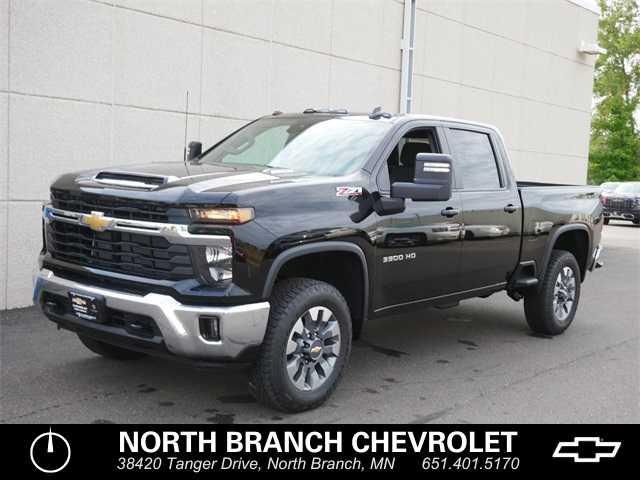 2025 Chevrolet Silverado 3500HD 4WD Crew Cab Standard Bed LT for sale in North Branch, MN