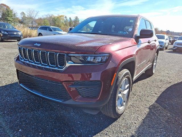 2025 Jeep Grand Cherokee GRAND CHEROKEE LAREDO X 4X4