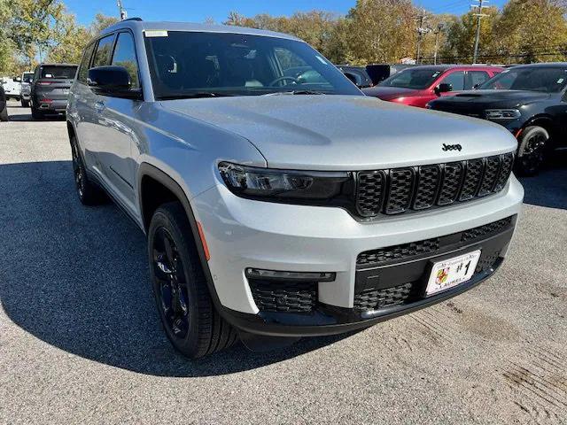 2025 Jeep Grand Cherokee GRAND CHEROKEE L LIMITED 4X4