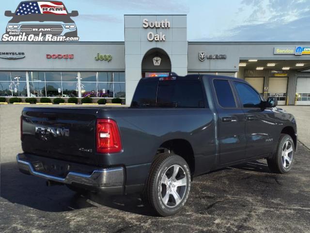 2025 RAM Ram 1500 RAM 1500 TRADESMAN QUAD CAB 4X4 64 BOX