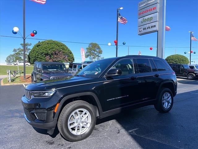 2025 Jeep Grand Cherokee GRAND CHEROKEE LAREDO X 4X2