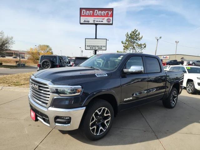 2025 RAM Ram 1500 RAM 1500 LARAMIE CREW CAB 4X4 57 BOX