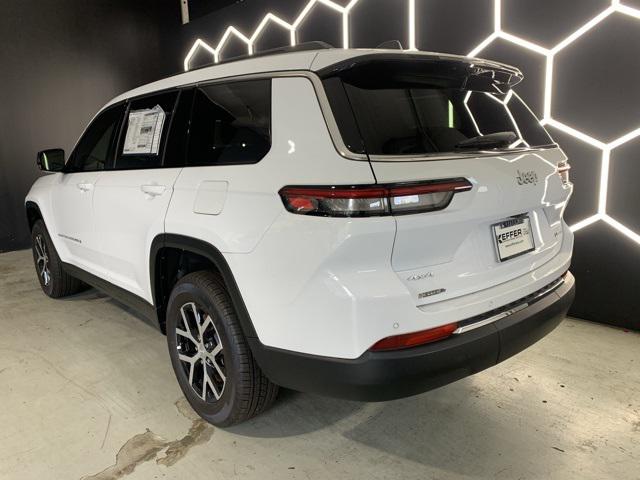 2025 Jeep Grand Cherokee GRAND CHEROKEE L LIMITED 4X4