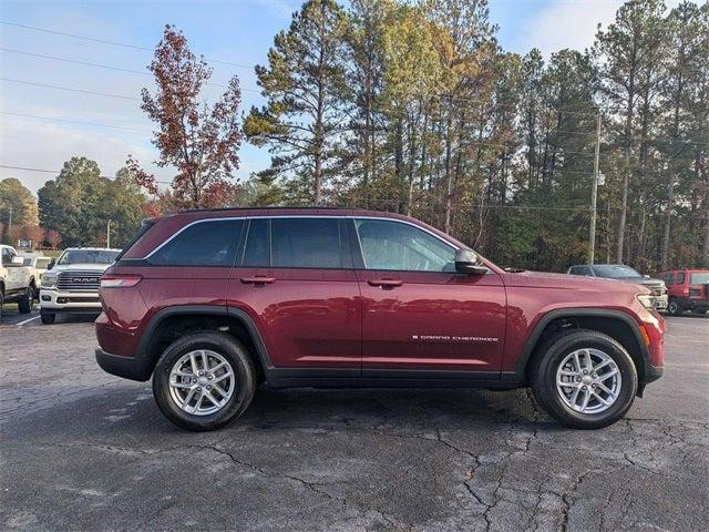 2025 Jeep Grand Cherokee GRAND CHEROKEE LAREDO X 4X4