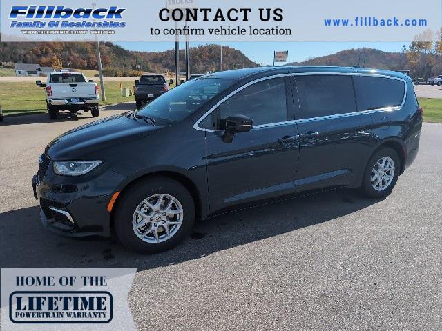 2025 Chrysler Pacifica PACIFICA SELECT