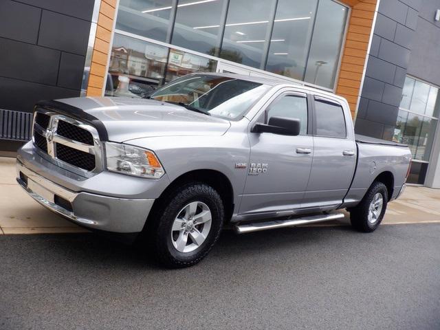 2019 RAM 1500 Classic SLT Crew Cab 4x4 64 Box