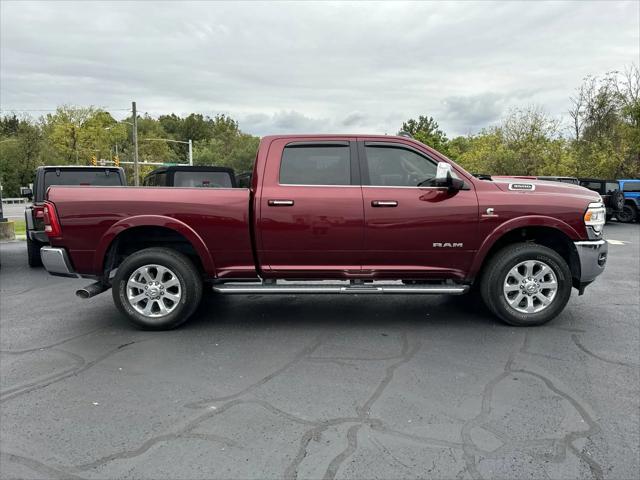 2020 RAM 3500 Laramie Crew Cab 4x4 64 Box