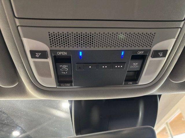 2017 Acura MDX Standard