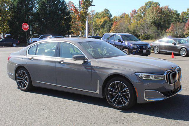 2022 BMW 750