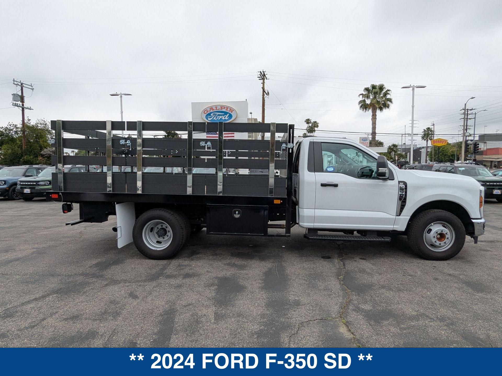 2024 Ford F-350 Super Duty XLT
