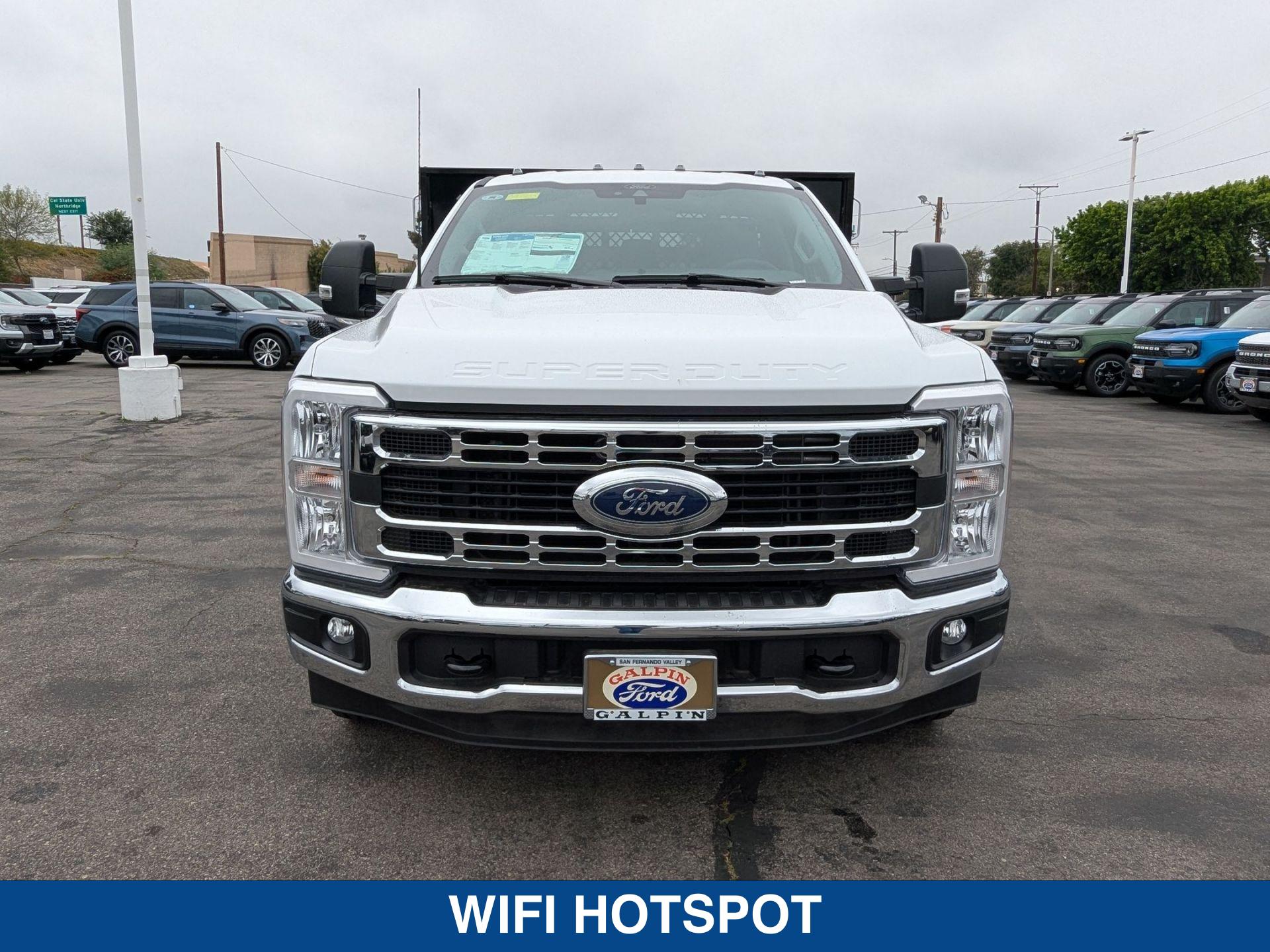 2024 Ford F-350 Super Duty XLT
