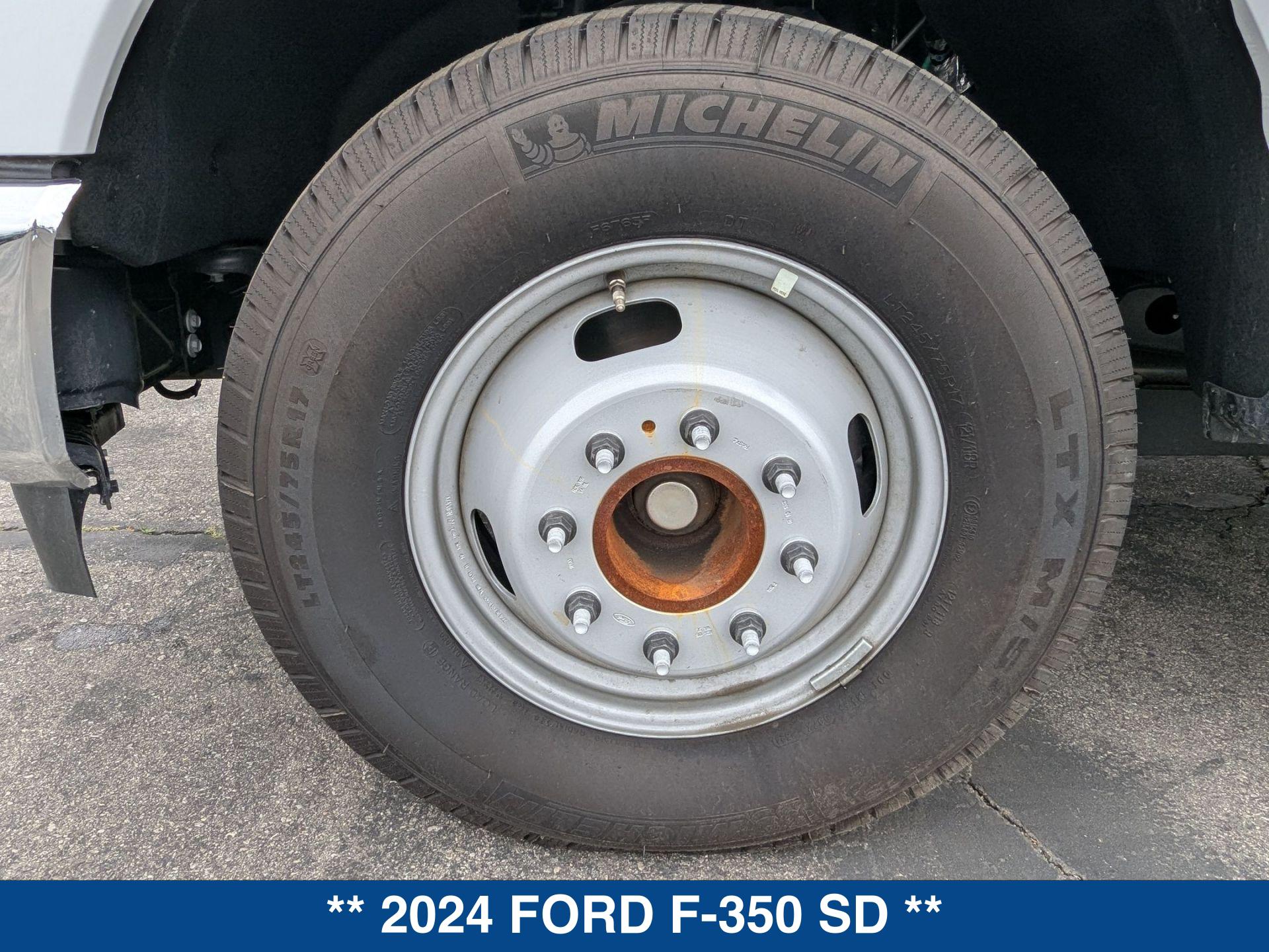 2024 Ford F-350 Super Duty XLT