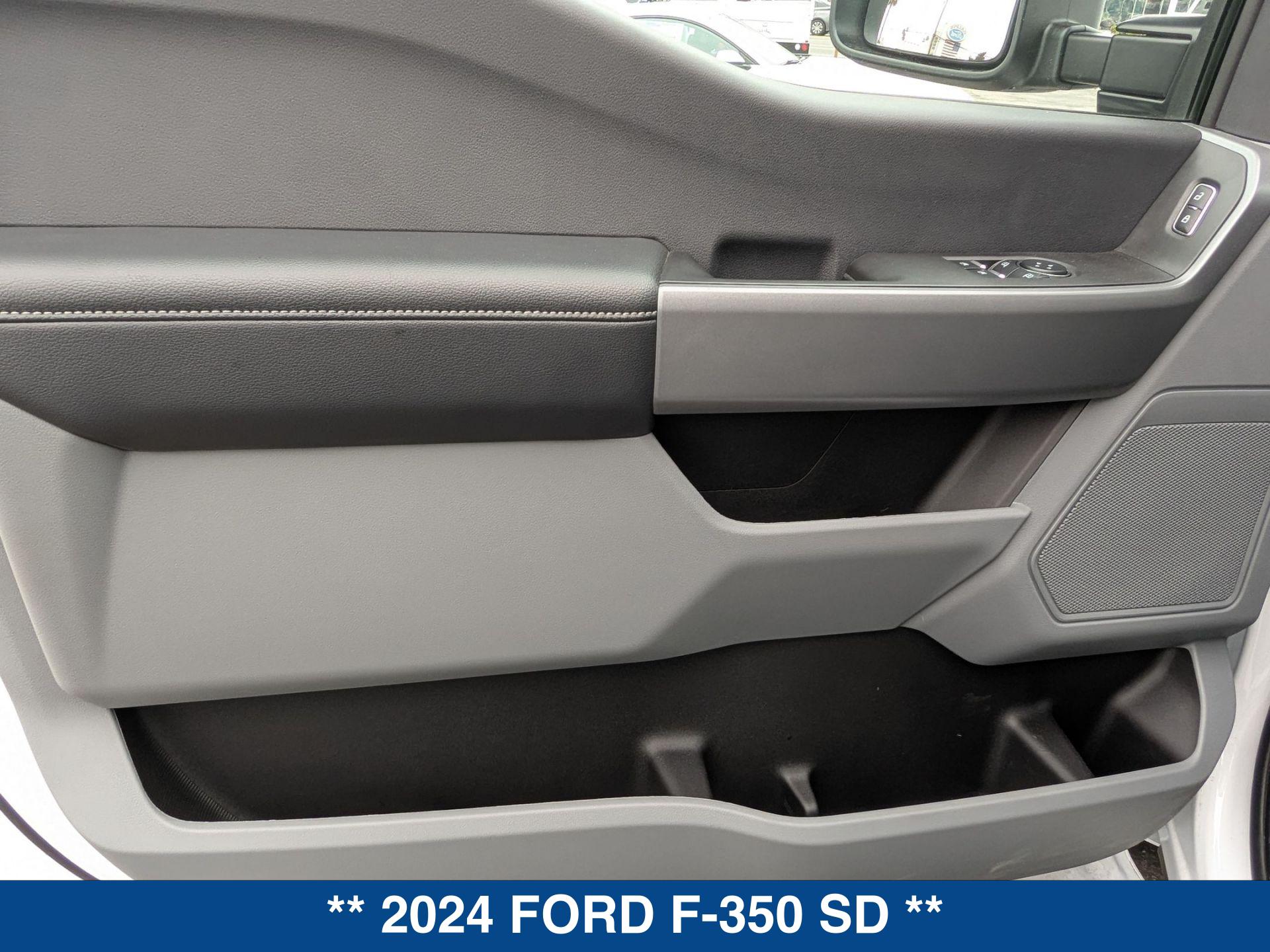2024 Ford F-350 Super Duty XLT