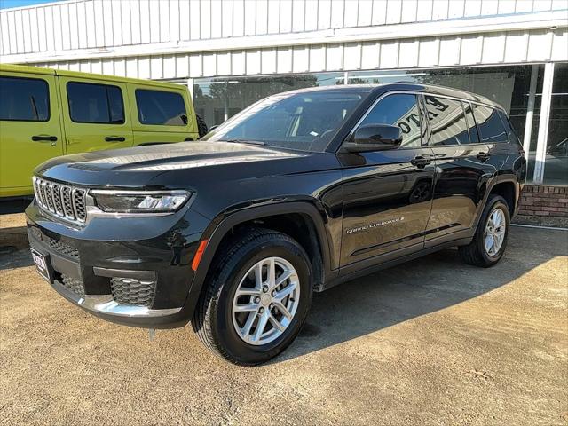 2023 Jeep Grand Cherokee L Laredo 4x2