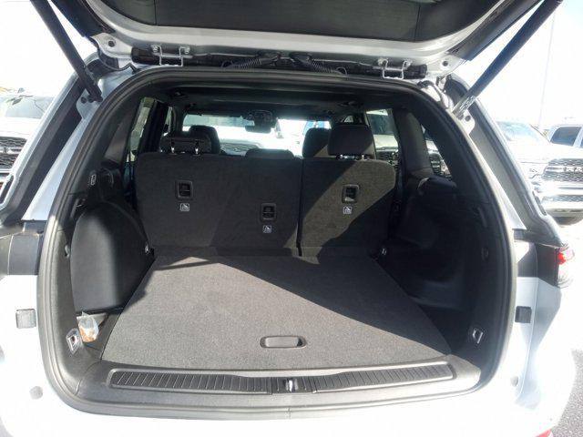 2025 Jeep Grand Cherokee Laredo X 4x4