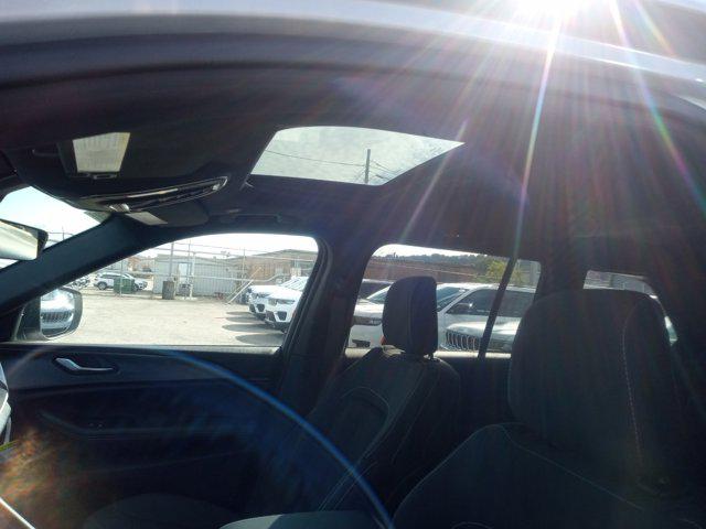 2025 Jeep Grand Cherokee Laredo X 4x4
