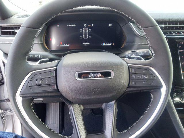 2025 Jeep Grand Cherokee Laredo X 4x4