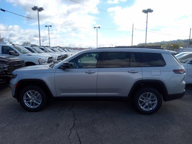 2025 Jeep Grand Cherokee L Laredo X 4x4