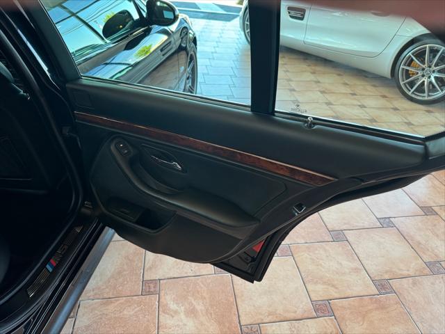 2002 BMW M5 Sedan