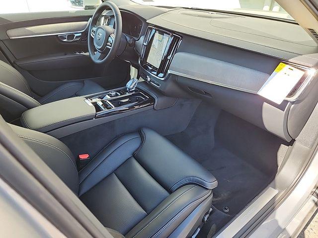 2024 Volvo S90 Recharge T8 Ultimate