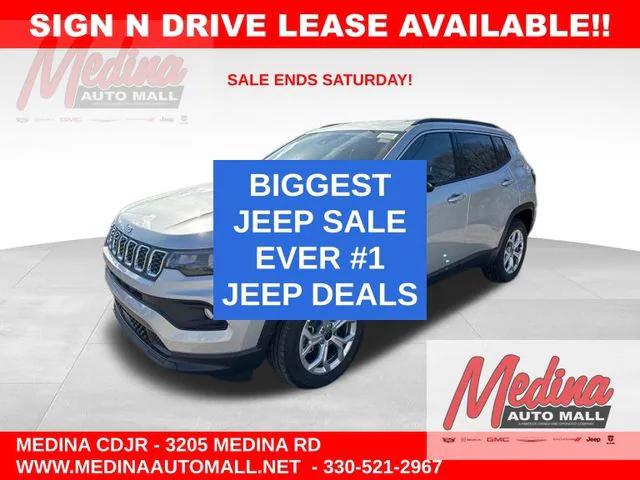 2025 Jeep Compass COMPASS LATITUDE 4X4