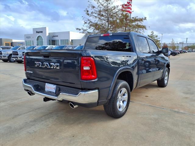 2025 RAM Ram 1500 RAM 1500 LONE STAR CREW CAB 4X2 57 BOX